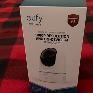 eufy Security Indoor Camera with AI Technology - White